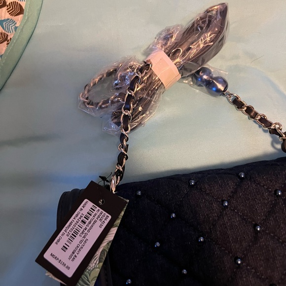 BRAND NEW WITH TAGS!! Elegant Navy Badgley Mischka Blue Quilted Handbag! - Picture 3 of 8